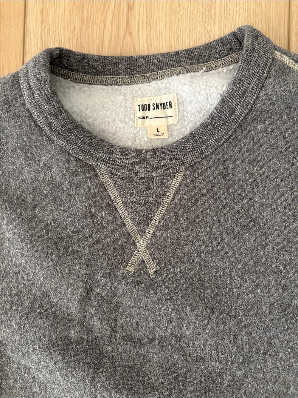 Todd Snyder Gray Fleece Crewneck Sweatshirt Contrast Men’s Large Made in Canada - Picture 2 of 6